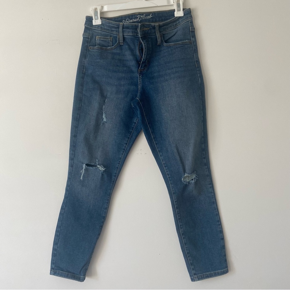 Universal Thread Blue Skinny Jeans Distressed Denim